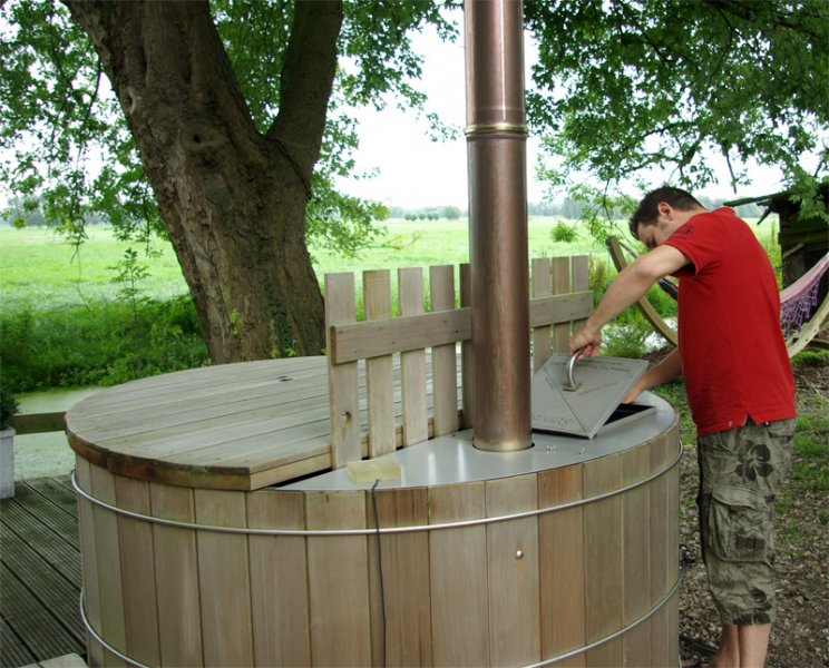 houtgestookte hottub jacuzzi